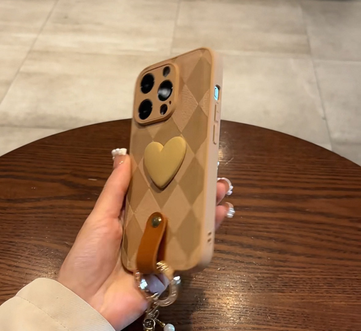 菱模様の革柄スマホケース (Diamond - check leather - textured phone case)(SJK026)