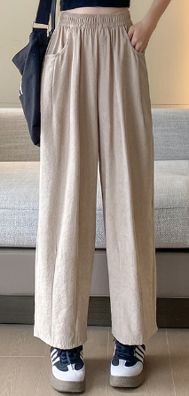 酢酸クリームのパンツですPants with acetic cream.