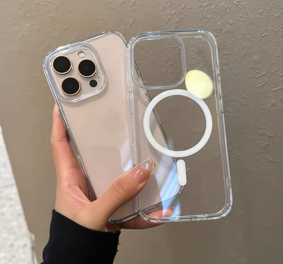 透明で高級感あるマグネット式スマホケース (Transparent magnetic phone case with a sense of luxury)(SJK073)