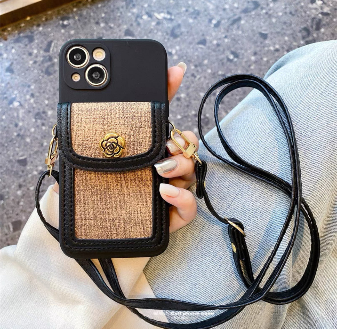 花柄の小銭・カード入れ付きスマホケース (Flower - patterned phone case with a coin and card holder)(SJK077)