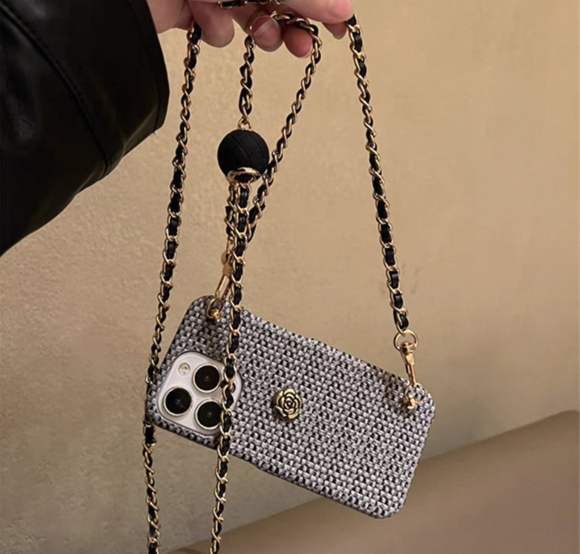 韓流スタイルの編み立て立体花柄スマホケース (Korean - style knitted three - dimensional flower phone case)(SJK040)