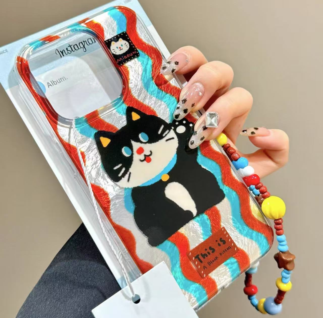 愛らしくて魅力的な小さなネコのスマホケース(An adorable and charming little cat phone case))(SJK006))