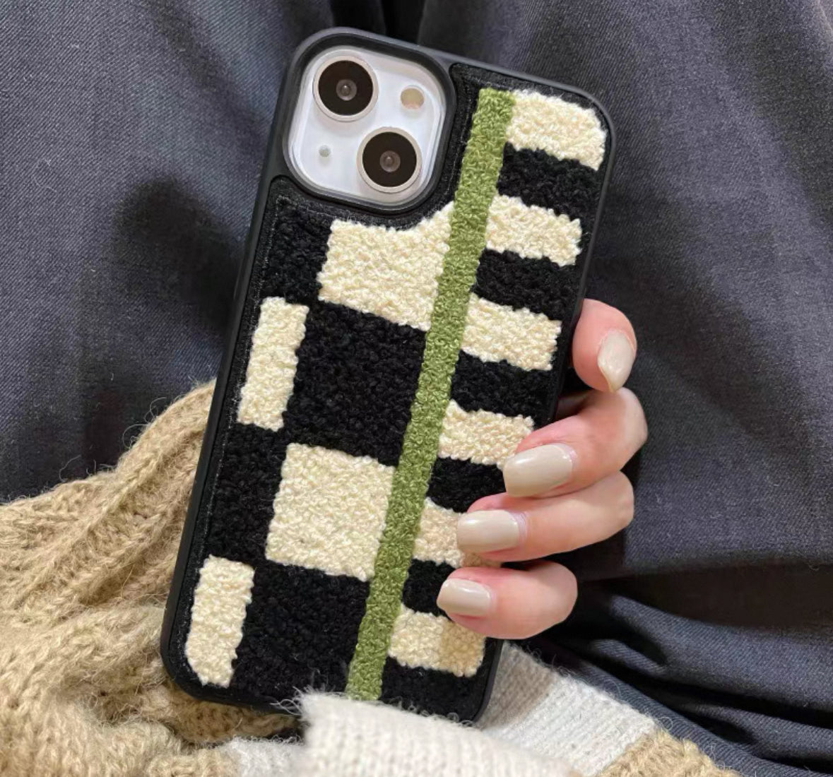 タオル刺繍の不規則な格子柄スマホケース (Towel - embroidered phone case with irregular checkerboard patterns)(SJK050))