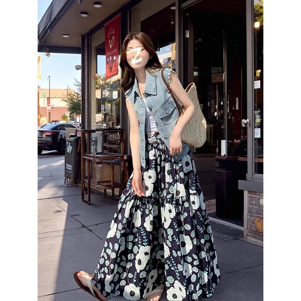 ジャパニーズプリントのハーフスカートですIt's a half skirt with a Japanese print.