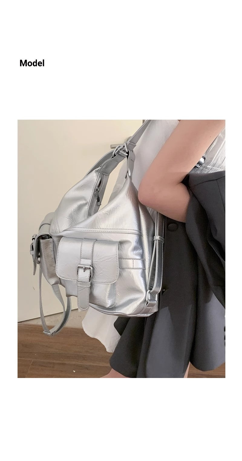 ニッチなおしゃれ通勤ショルダーバッグカジュアル脇バッグにもぴったりですA niche and fashionable commuter single-shoulder bag, a versatile casual underarm bag