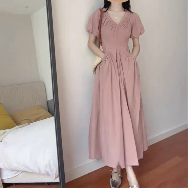 aラインのワンピースですA-line dress