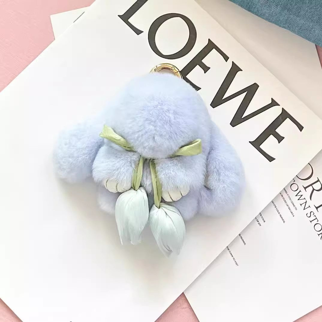 ウサギのチューリップのストラップですTulip rabbit pendants come in 7 colors