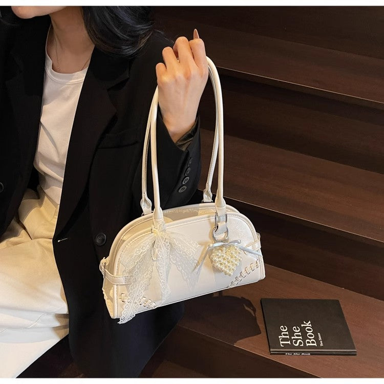 高級感シェルバッグですHigh-end shell bag