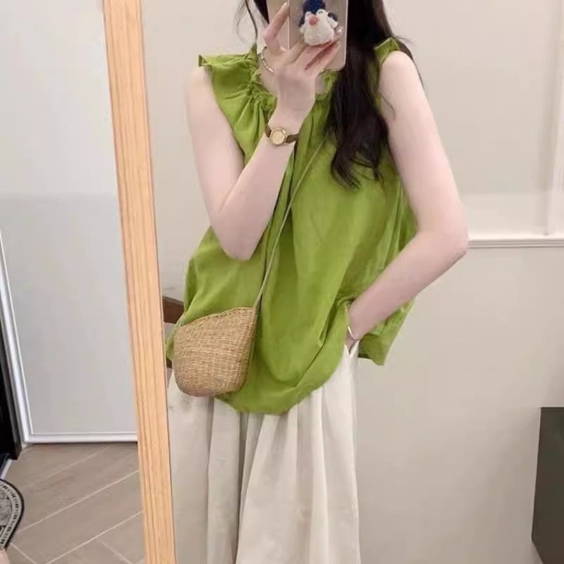 アボカド色の上着ですIt's an avocado jacket.