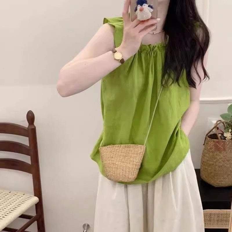アボカド色の上着ですIt's an avocado jacket.