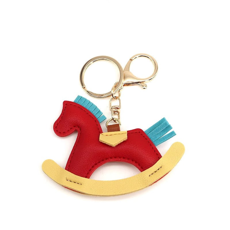 馬の革飾りをぶら下げますShake the horse leather pendant