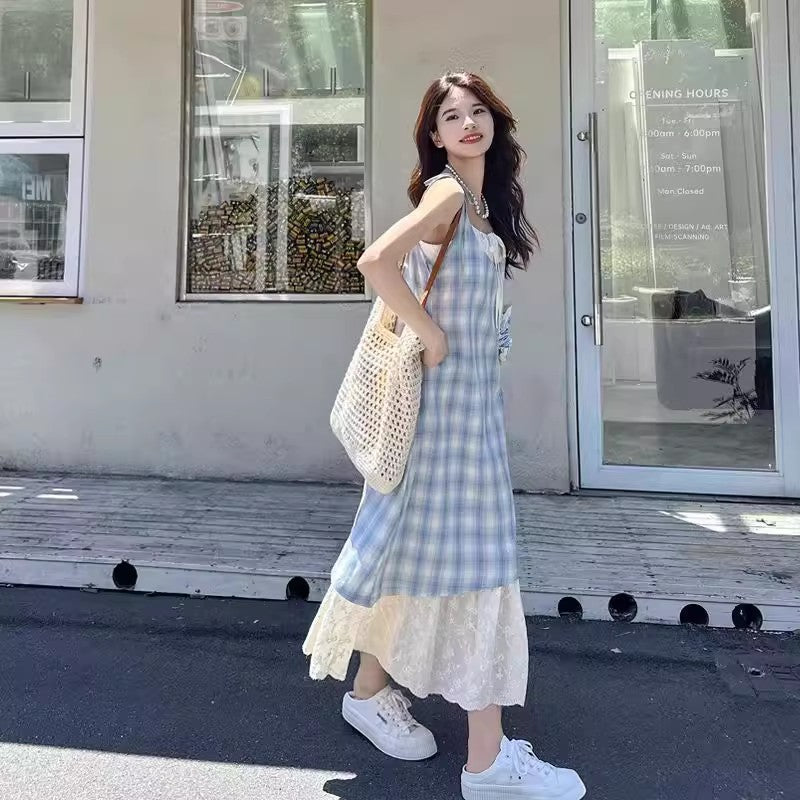チェック柄のスリップスカートですCheckered halter dress