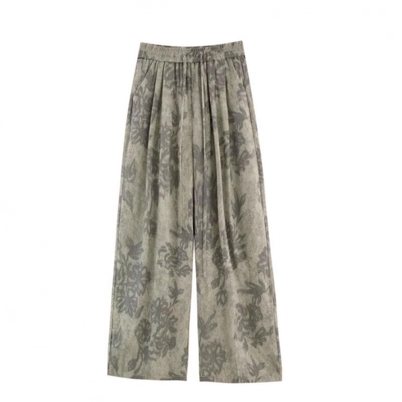 レトロなプリントのワイドパンツですWide pants with retro prints.