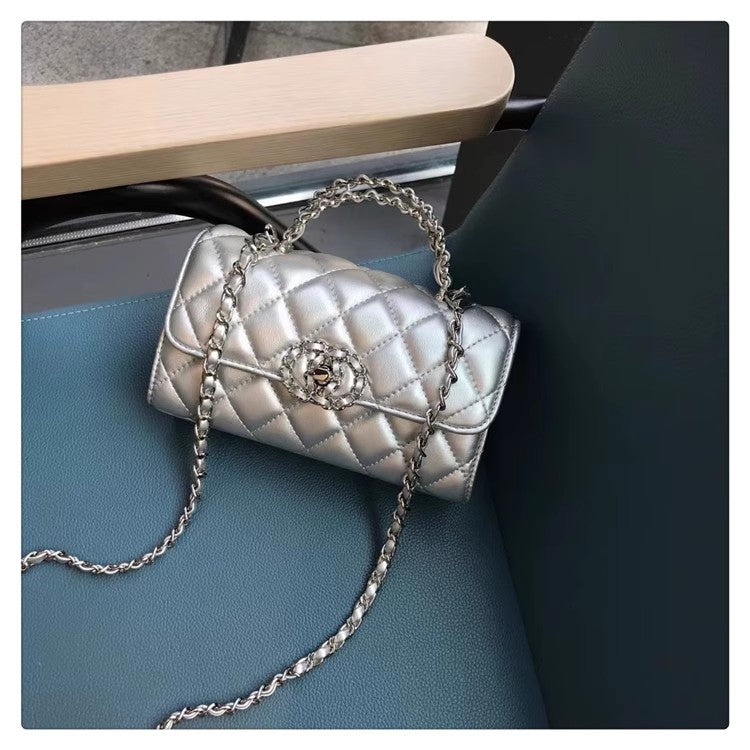 菱格鎖包ですDiamond chain bag