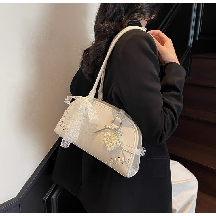 高級感シェルバッグですHigh-end shell bag