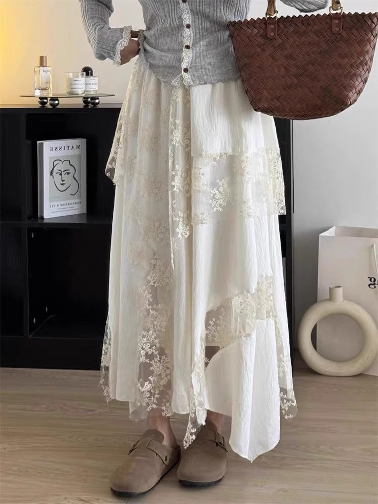 レースのハーフスカートLace skirt