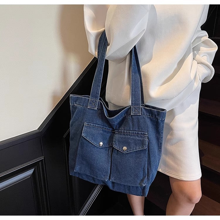 大容量デニムバッグですLarge-capacity denim canvas bag
