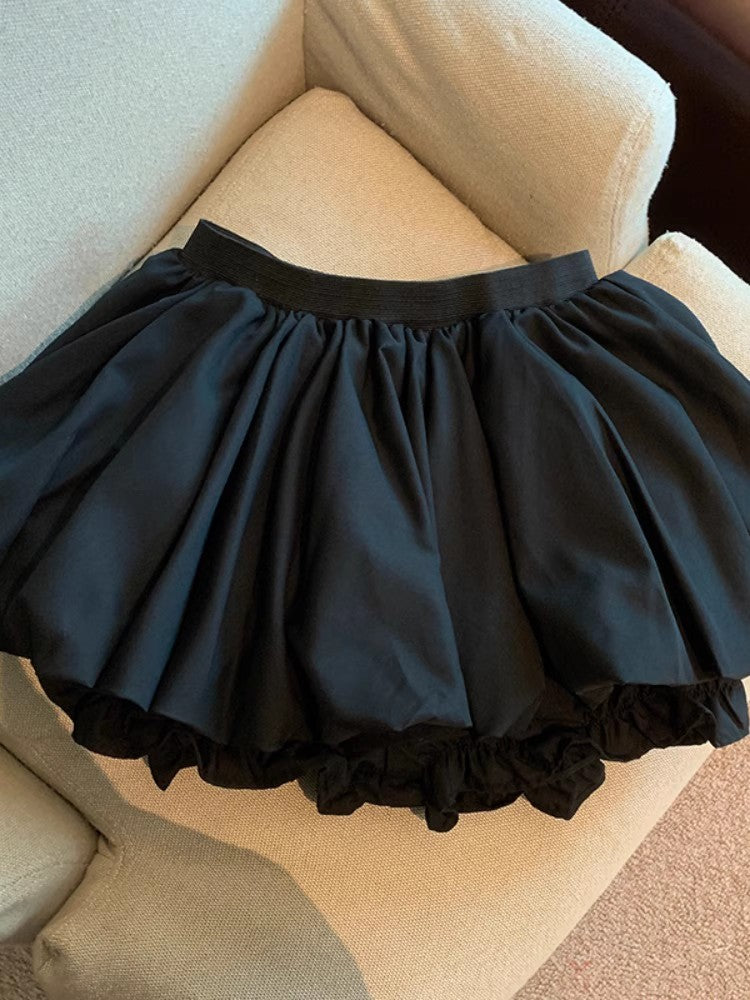 つぼみのスカートですIt's a skirt of bud.