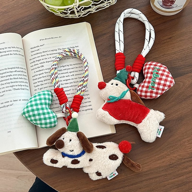 犬のぬいぐるみのストラップですFabric dog pendant
