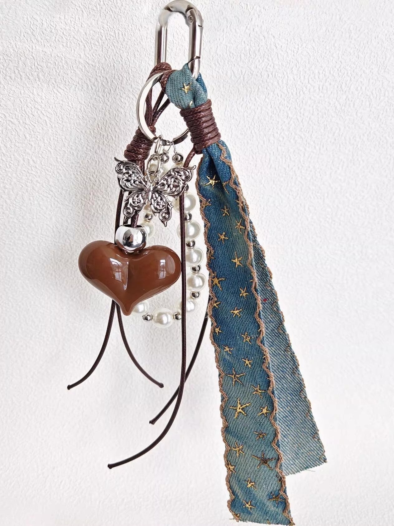 ハートパールバタフライチャーム(茶)Heart pearl butterfly charm (brown)
