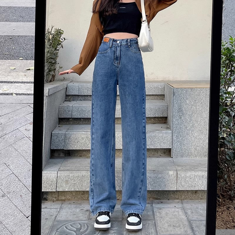レトロなハイウエストジーンズRetro high-waisted jeans
