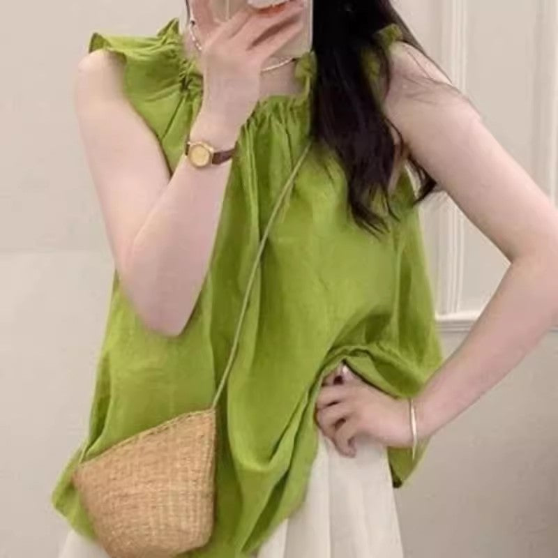 アボカド色の上着ですIt's an avocado jacket.