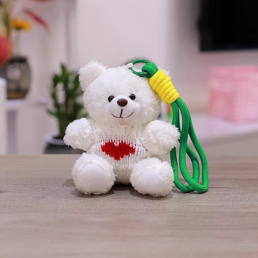 セータークマのぬいぐるみのストラップですSweater bear doll pendant