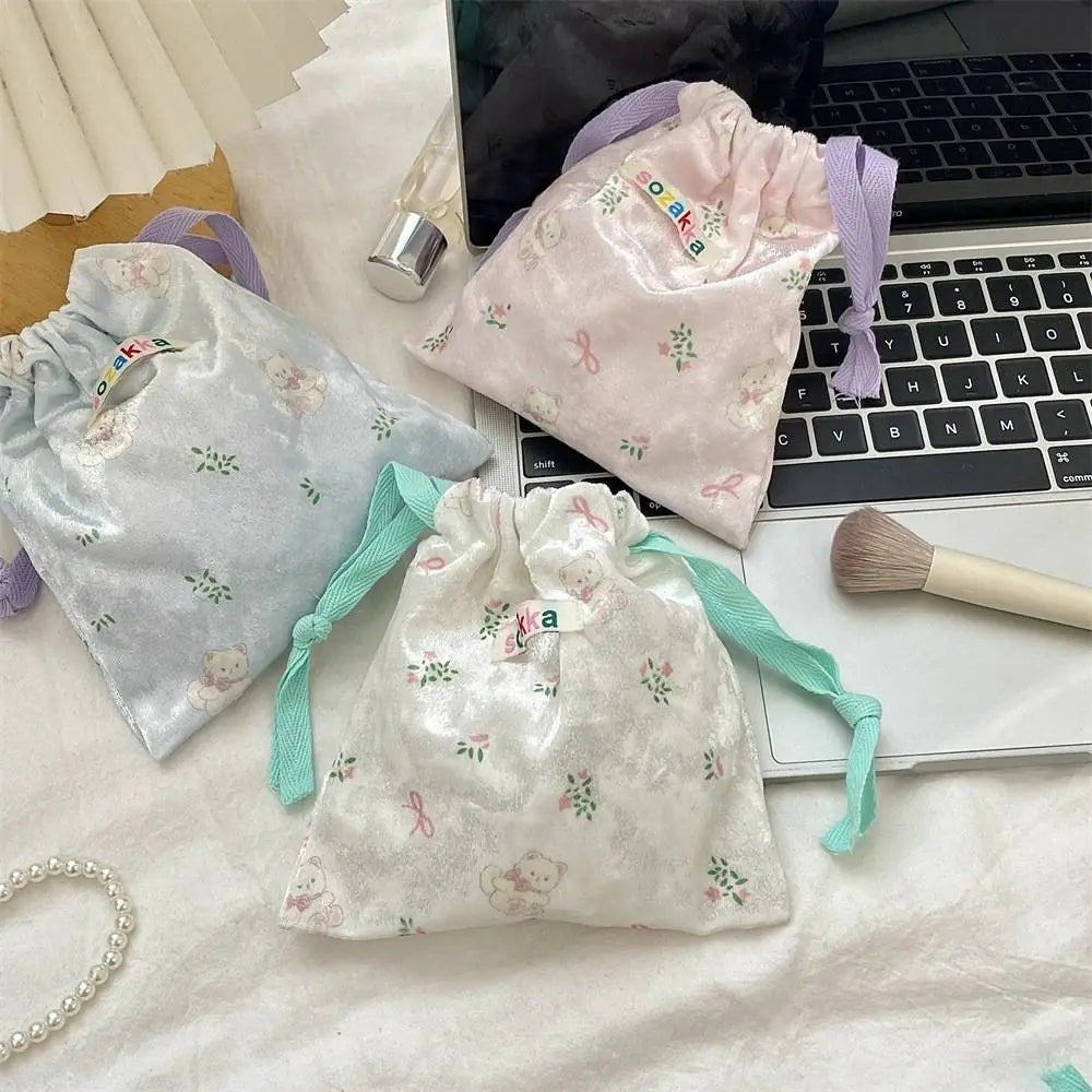 締め口収納ミニ巾着袋布袋ですDrawstring storage bag, mini drawstring bag, cloth bag
