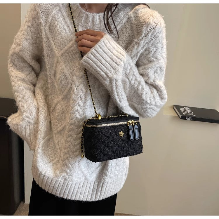 フレンチのミニチェーンバッグですFrench mini chain bag