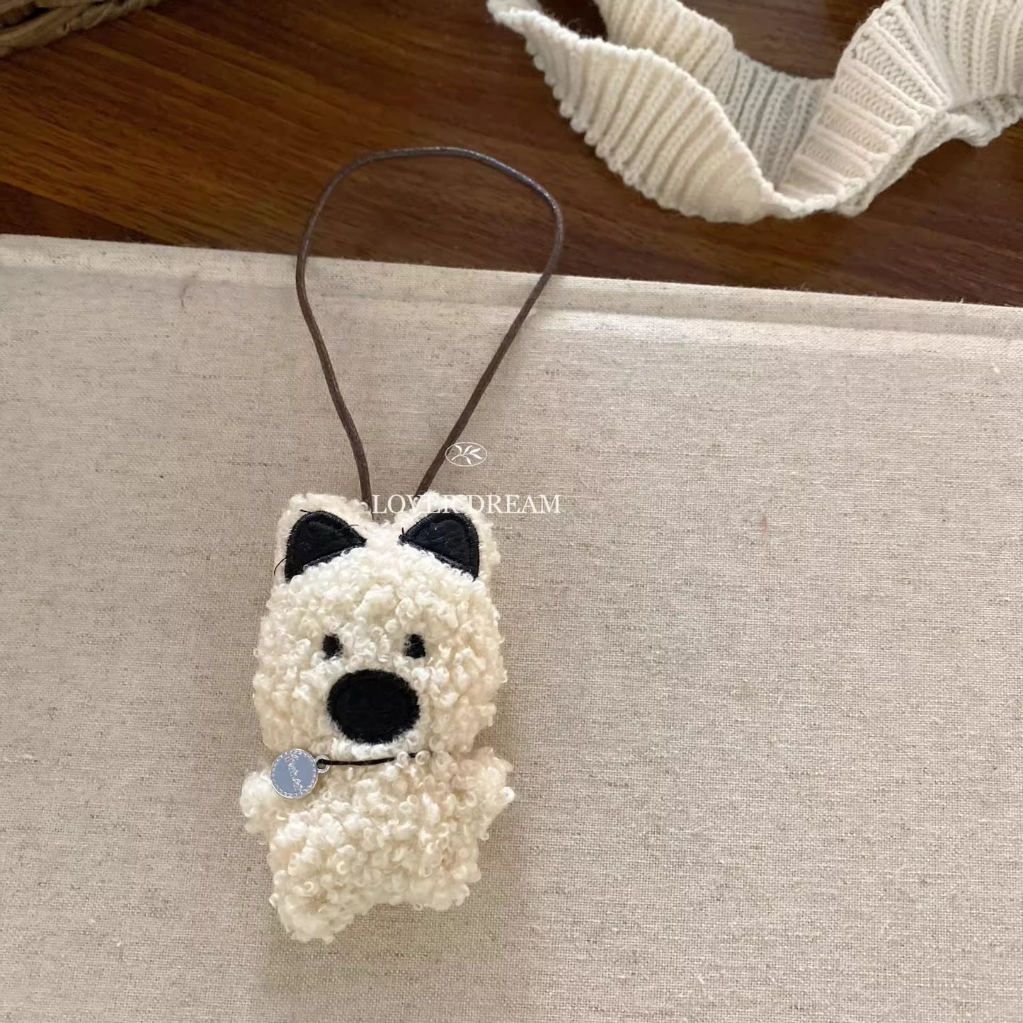 うさぎの飾り付けですBear and rabbit pendant