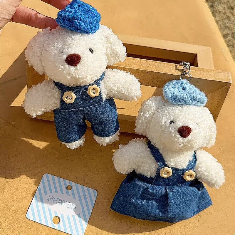 パンツにスカートの子犬ですOveralls, a skirt and a puppy