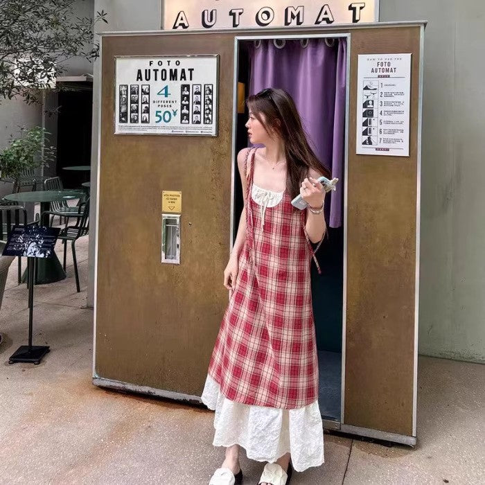 チェック柄のスリップスカートですCheckered halter dress