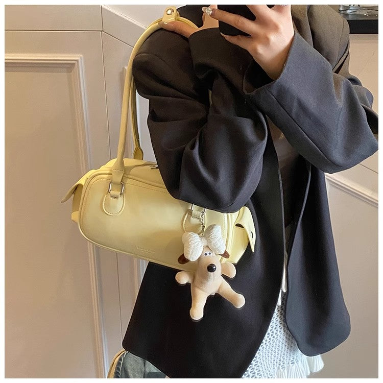ボストンのワンショルダートーストが流行ですA trendy and versatile Boston single-shoulder underarm bag