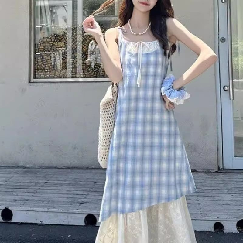チェック柄のスリップスカートですCheckered halter dress