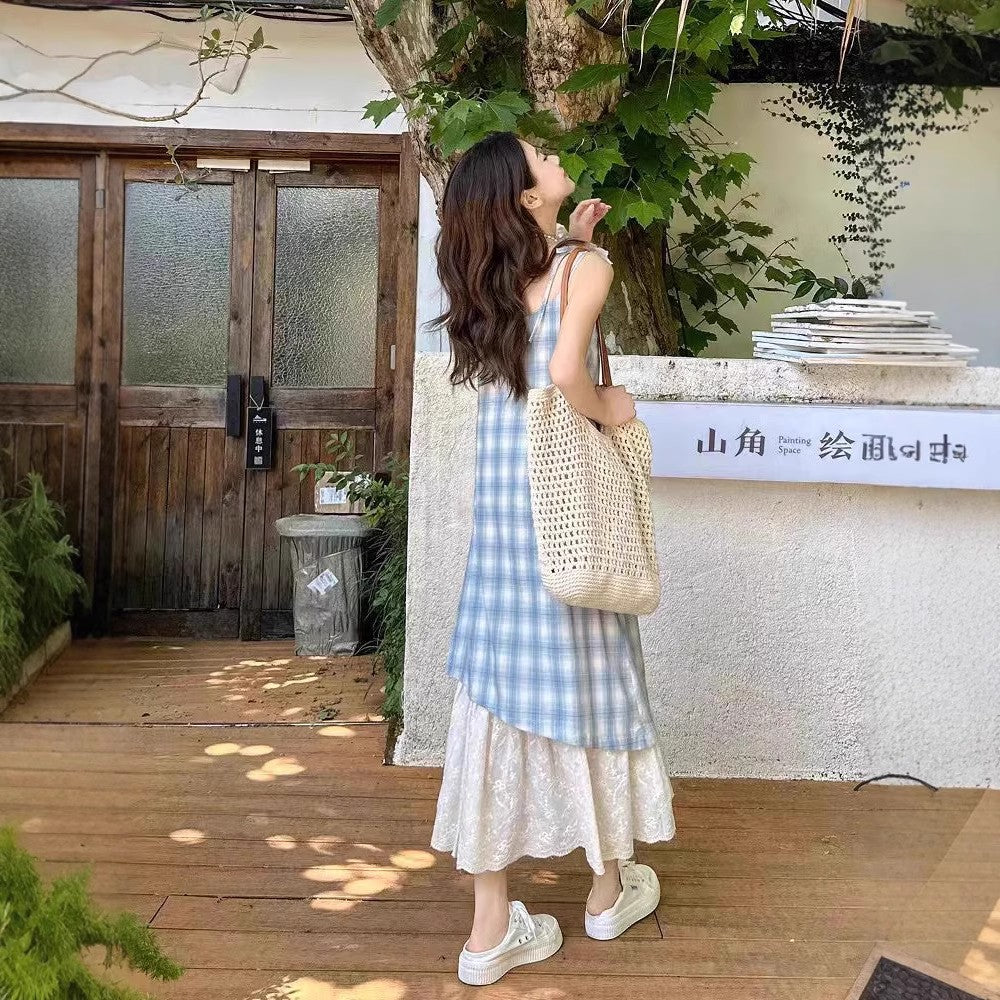 チェック柄のスリップスカートですCheckered halter dress