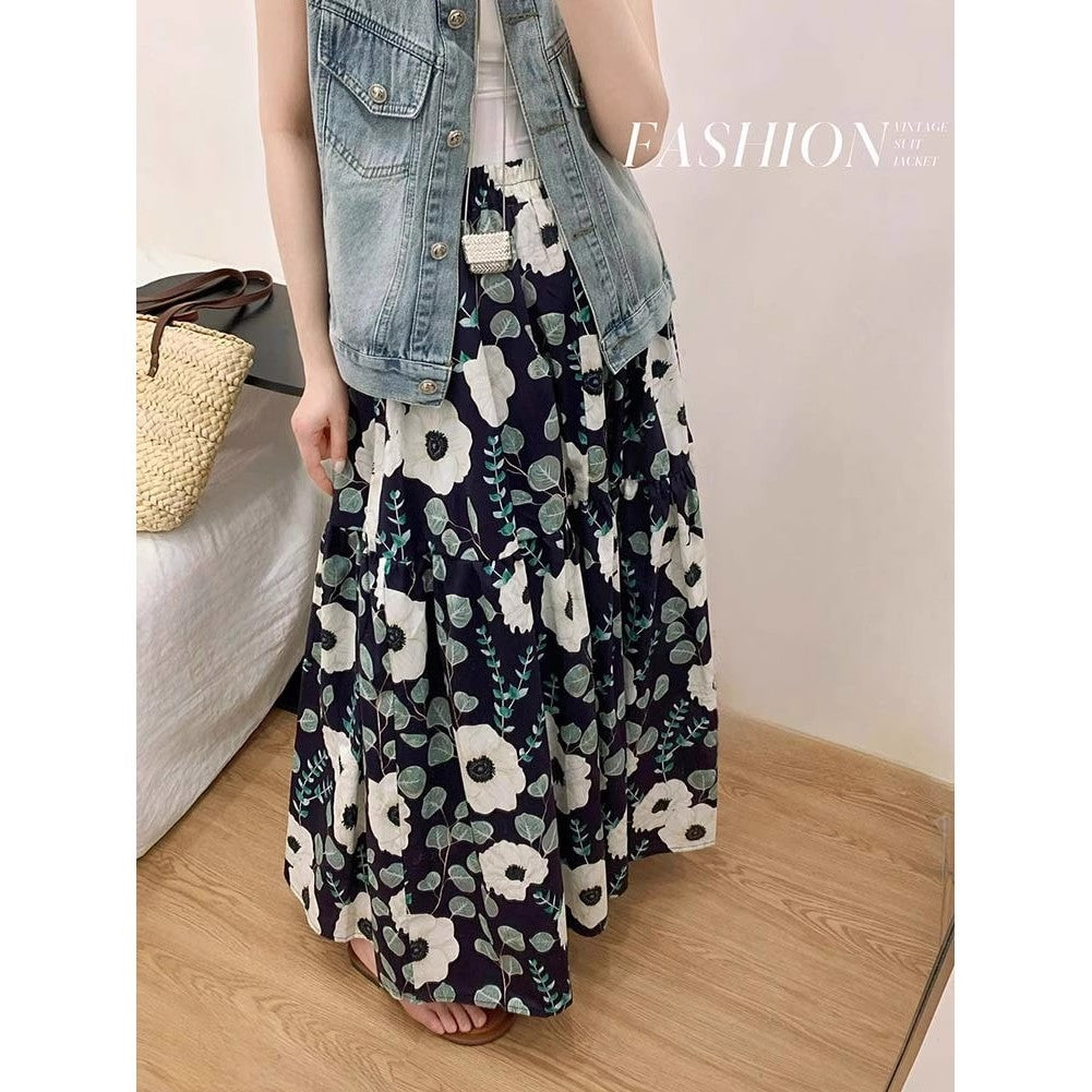 ジャパニーズプリントのハーフスカートですIt's a half skirt with a Japanese print.
