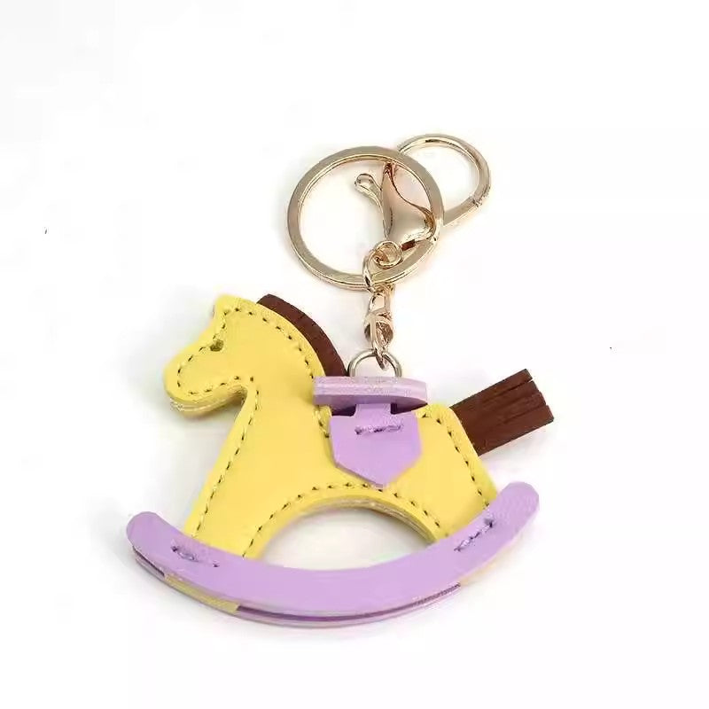 マーくんのストラップバッグですPony pendant