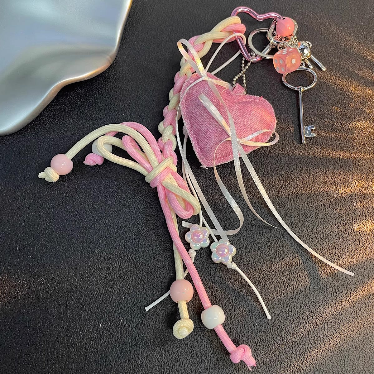 リボンハート編みチャームRibbon heart knitting charm