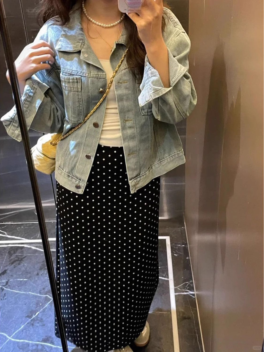 ヴィンテージブルーのデニムジャケットですVintage blue denim jacket.