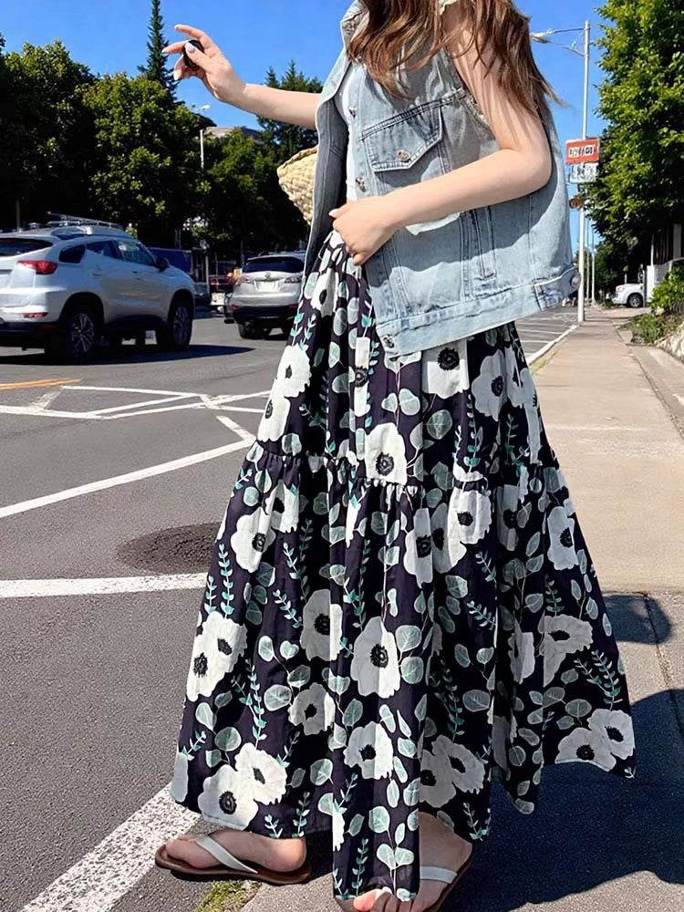 ジャパニーズプリントのハーフスカートですIt's a half skirt with a Japanese print.