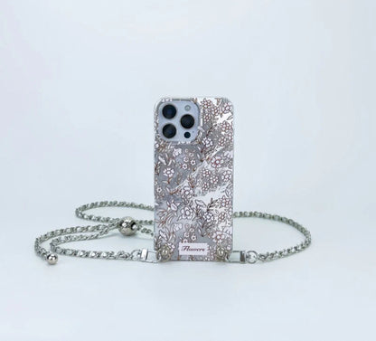 高級感溢れる銀色の一面に小さな花柄が施されたスマホケース （Luxurious silver phone case featuring an all - over pattern of small blossoms）（SJK032））
