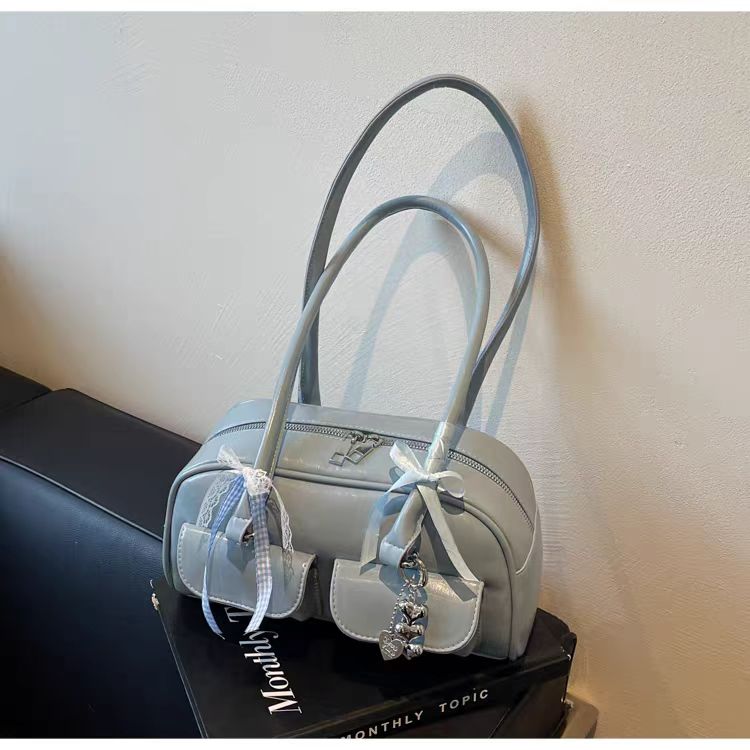 2025年春夏新作 レアレザー ピローバッグ 2025 spring/summer new lear-leather pillow bag