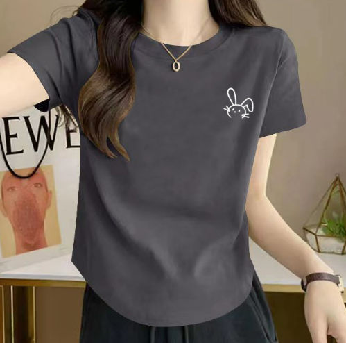 修身洋気正肩半袖Slim and stylish, with straight shoulders and half sleeves