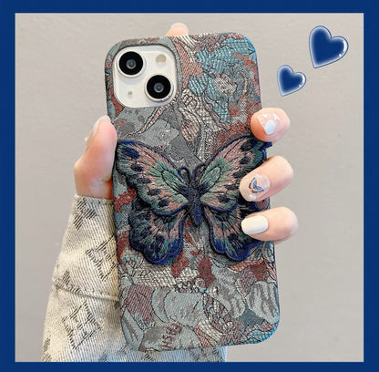 ヴィンテージな高級感を醸し出す立体刺繍バタフライデザインのスマホケース ( Vintage - style phone case with a three - dimensional embroidered butterfly design that exudes a sense of luxury)(SJK064)