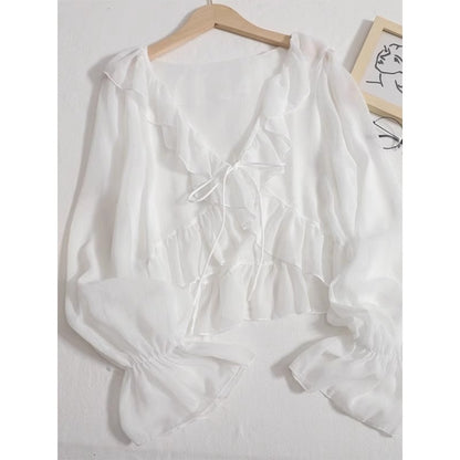 日焼け止めカーディガンの薄手タイプですSunscreen, light cardigan.