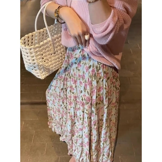 花柄のスカートですFloral print skirt