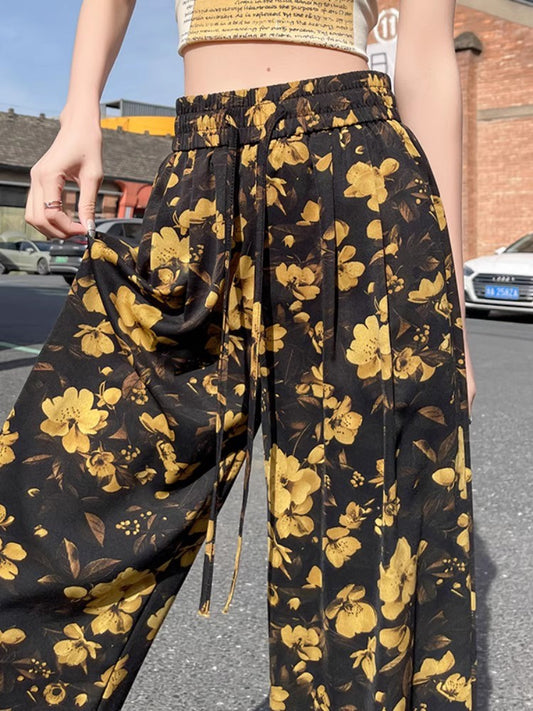 アイスパンツのワイドパンツですIce pants, wide pants.