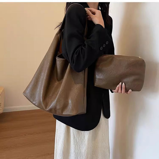 春夏新作大容量トートバッグワンショルダーバッグですSpring and summer new large-capacity tote bag single-shoulder underarm bag