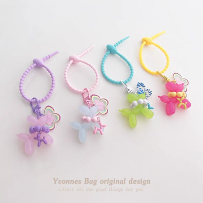 風船犬蝶飾りですBalloon dog butterfly pendant