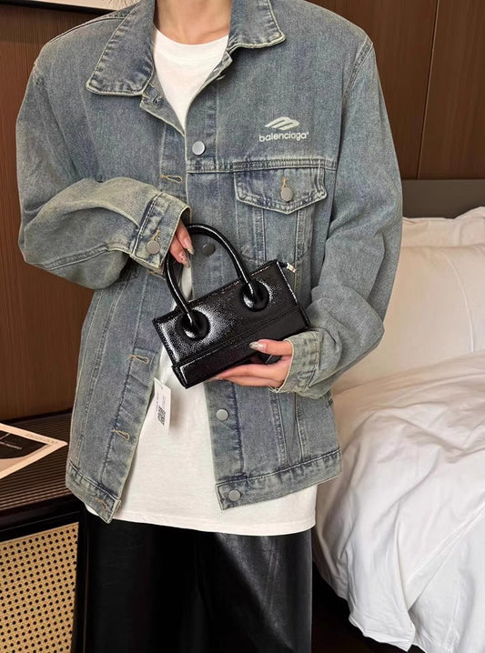 本革のシックなケースケースですExquisite genuine leather box bag
